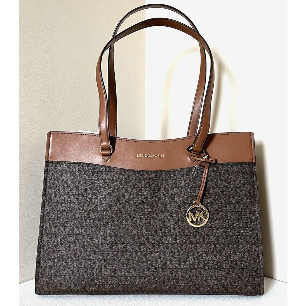 New Michael Kors Jet Set Travel Large Signature Logo Pocket Tote Brown Multi